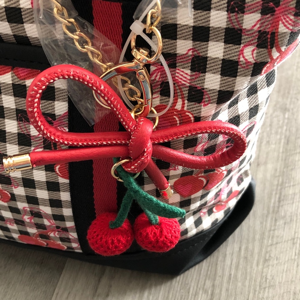 Luv Betsey Betsey Johnson Black & White Gingham & Red Cherry Print Tote Bag NWT - Picture 5 of 16